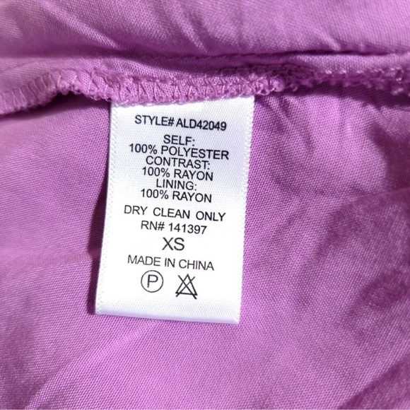 NEW ASTR Sheer Lace V Neck A Line Fit and Flare Midi Dress Orchid Purple XS - Picture 13 of 13